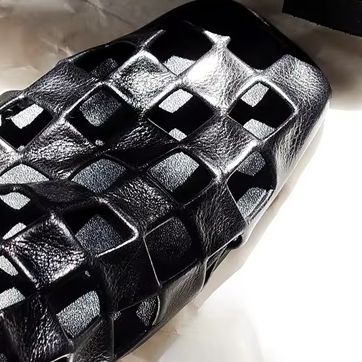 Men Shoes On - Women Black Caged Flat Sandals 2026