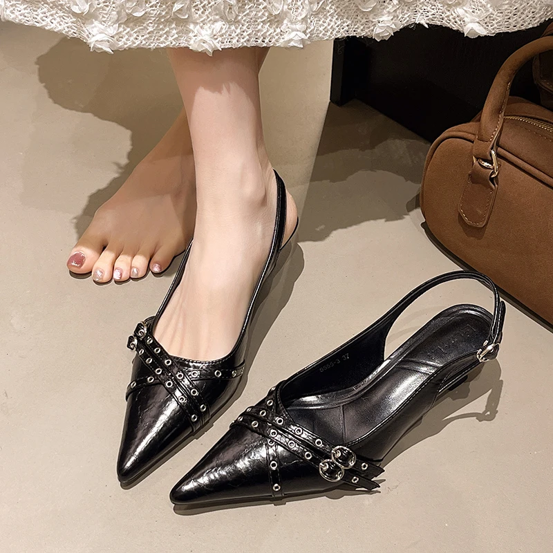 2025 New Women Pointed Toe San - Dress Shoe Pointed recension och pris