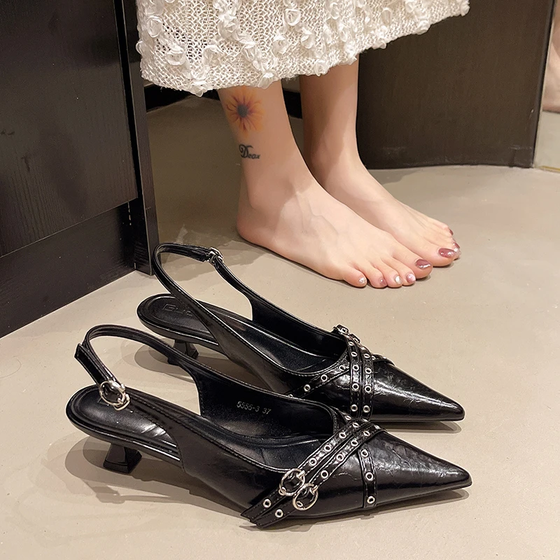 2025 New Women Pointed Toe San - Dress Shoe Pointed recension och pris